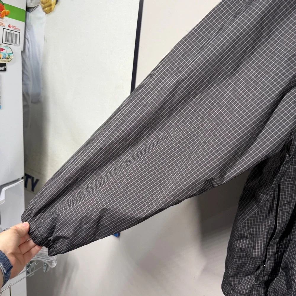 The North Face HyVent Rain Jacket Mens Sz XL Black Grey Grid Plaid Hooded Shell